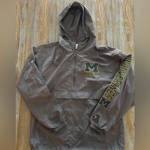 Michigan Wolverines Men’s Windbreaker Size Medium Grey